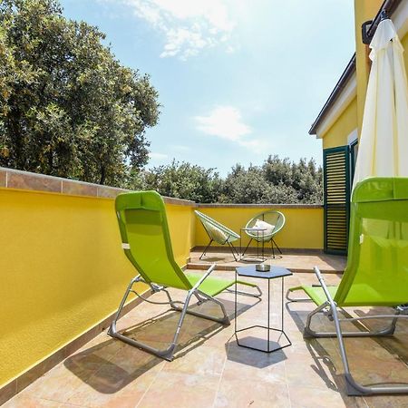 Apartmani Plazibat Мандре Экстерьер фото