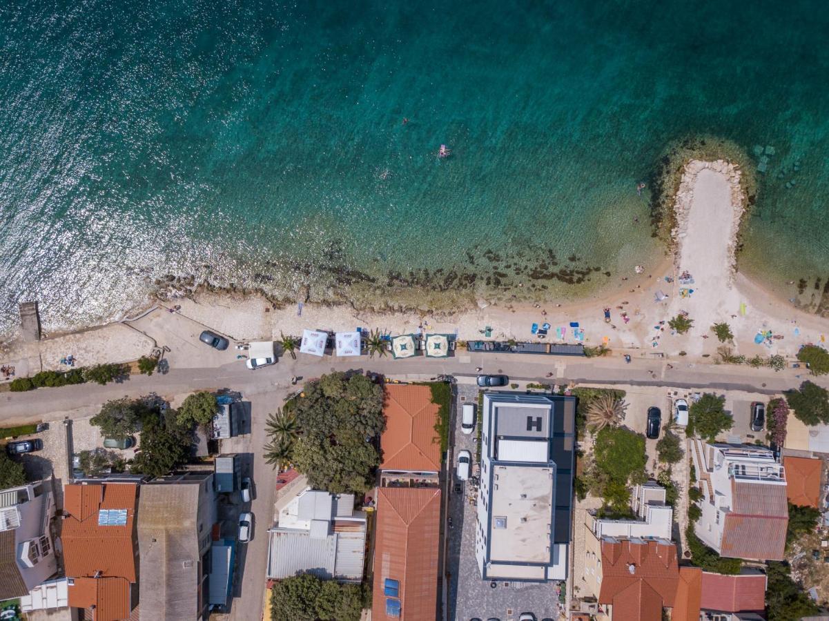 Apartmani Plazibat Мандре Экстерьер фото