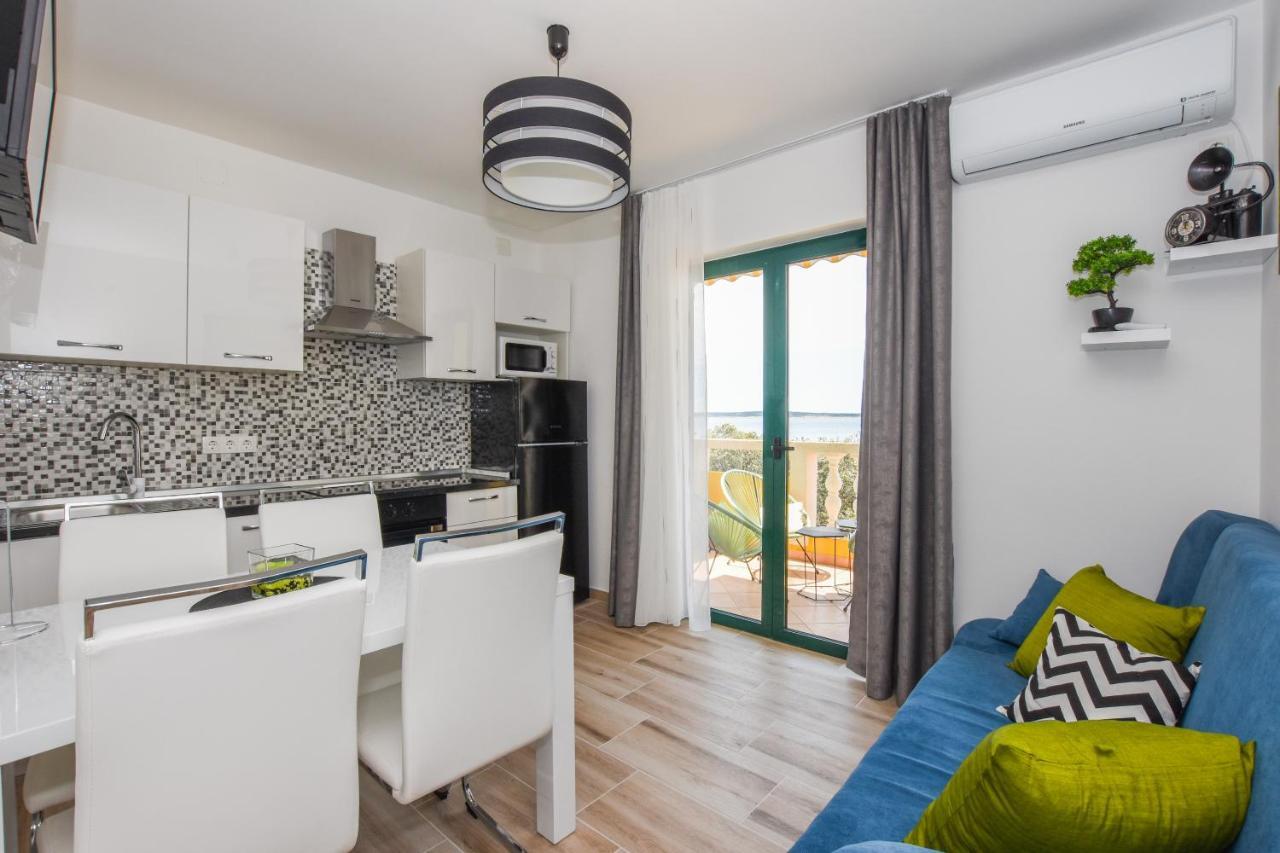 Apartmani Plazibat Мандре Экстерьер фото