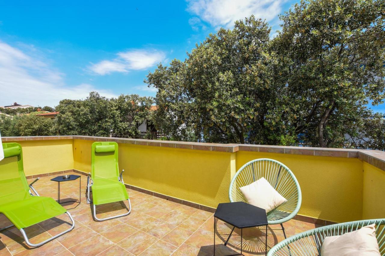 Apartmani Plazibat Мандре Экстерьер фото